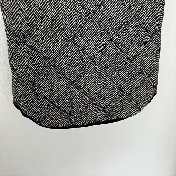 J Crew Quilted Herringbone Full Zip Vest Down Filled Black White Size XXS Women - Picture 10 of 11